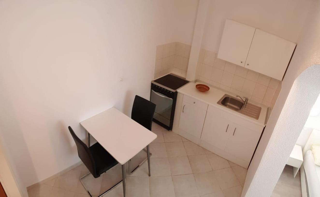 Apartmani Jureta Okrug Gornji Dış mekan fotoğraf