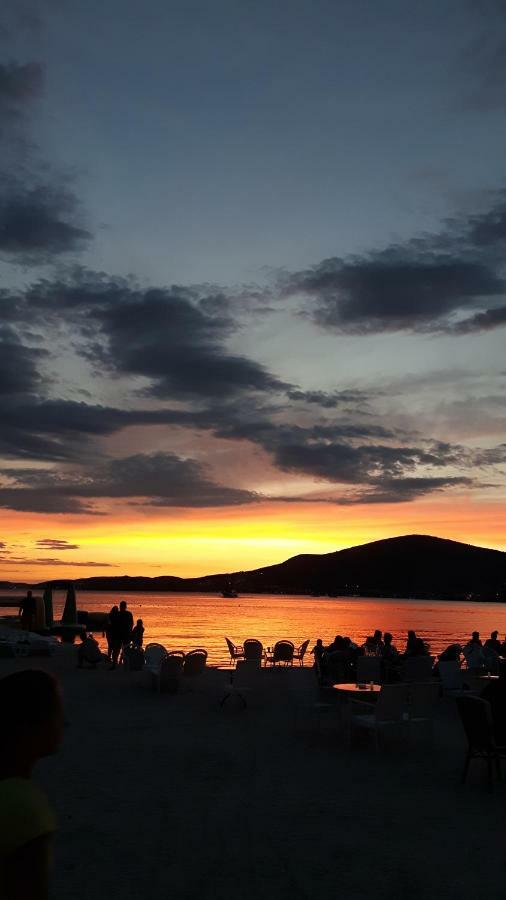 Apartmani Jureta Okrug Gornji Dış mekan fotoğraf